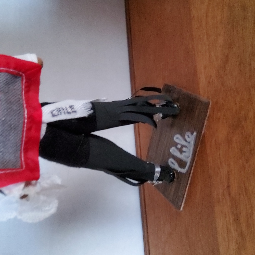 Souvenir Doll from Chile - Picture 3 of 5